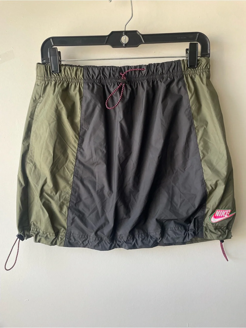 Nike Black & Olive Green Drawstring Athletic Skirt